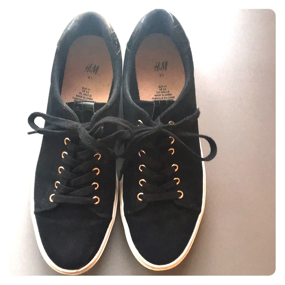 H & M sneakers